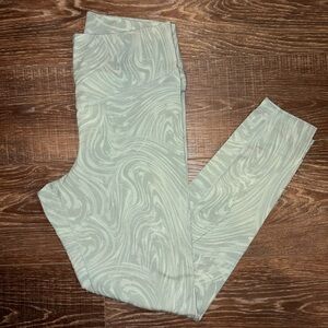 Old Navy Swirl Pattern Leggings - Light Green